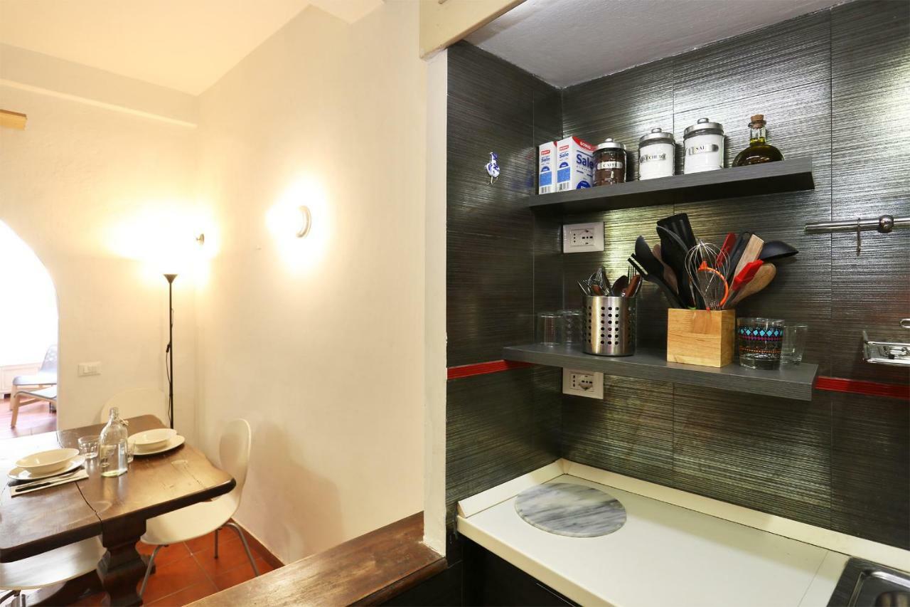 Concetta Apartment Флоренция Экстерьер фото