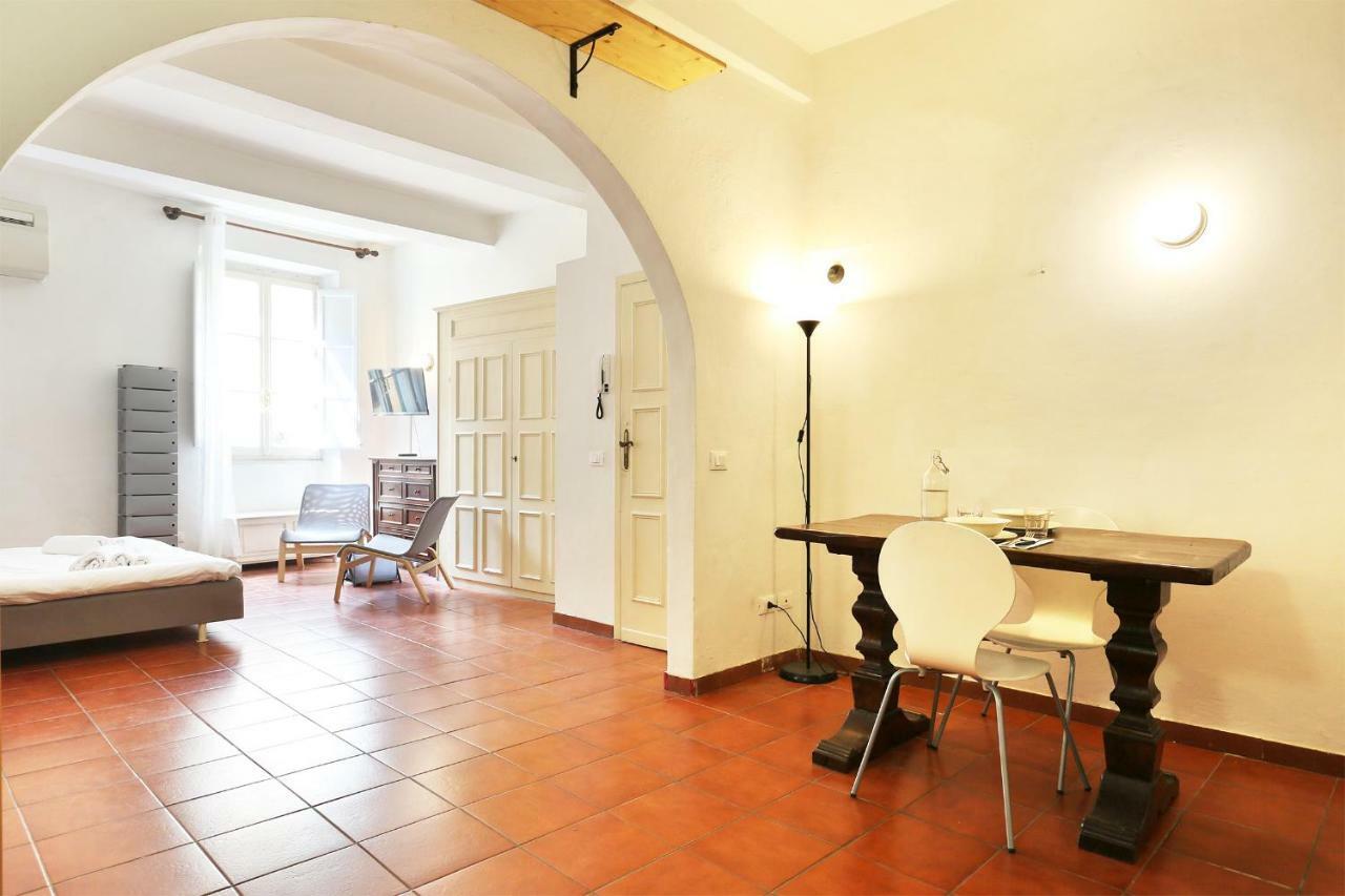 Concetta Apartment Флоренция Экстерьер фото